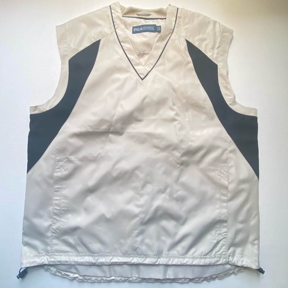 PGA TOUR Pullover Vest Tan And Black V-Neck Light Weight; Men Size Large